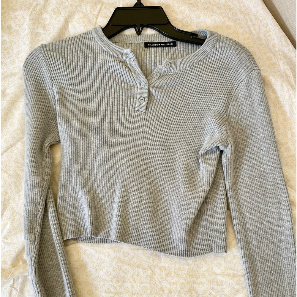 brandy melville ribbed cropped button top